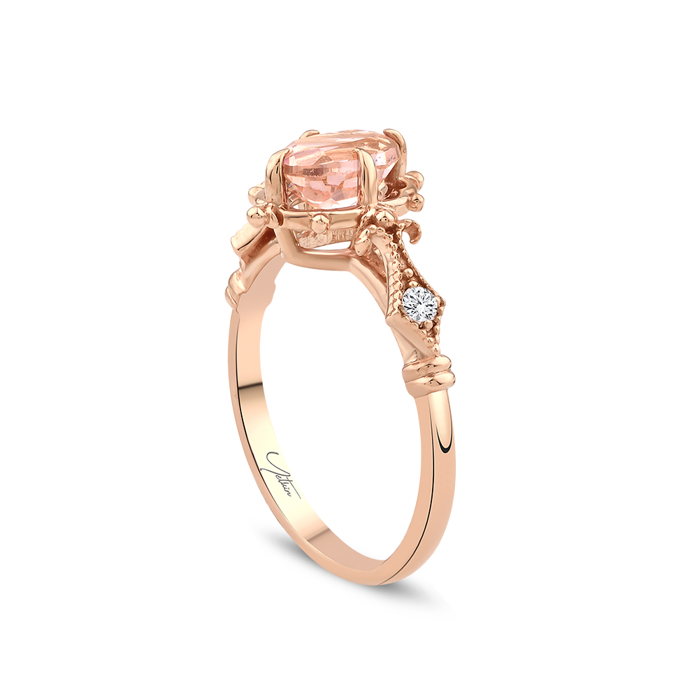 1.30 Karat Morganite Pırlanta Fantazi Yüzük (8 ayar 2.22Gr Altın)