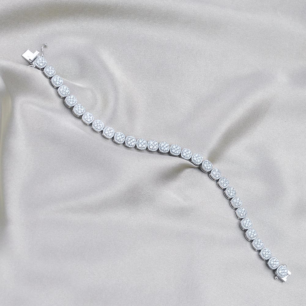 3.89 Karat SuYolu Pırlanta Bileklik