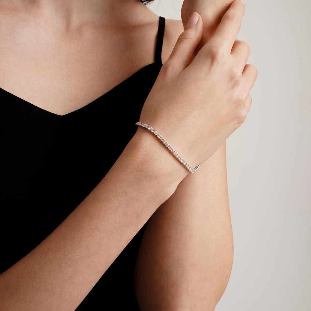 4.00 Karat SuYolu Pırlanta Bileklik (14 ayar 6.75Gr altin)